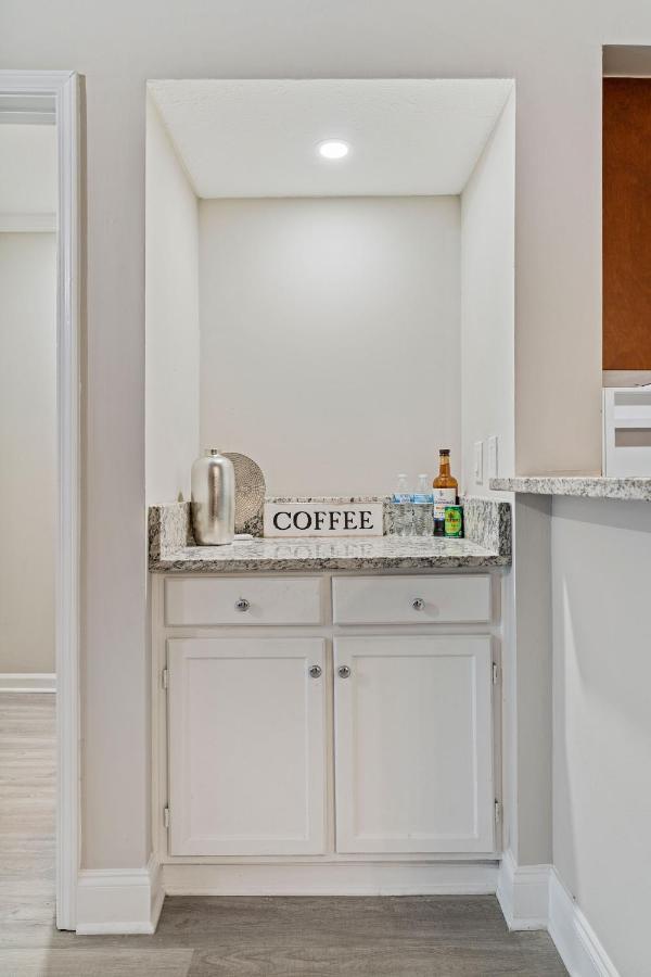 M1 - Private And Serene 1Bdr 1Ba Ensuite Shared Room 亚特兰大 外观 照片