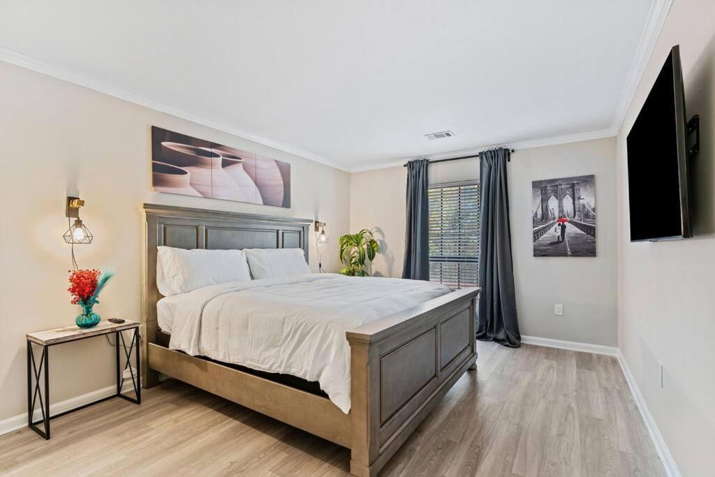 M1 - Private And Serene 1Bdr 1Ba Ensuite Shared Room 亚特兰大 外观 照片